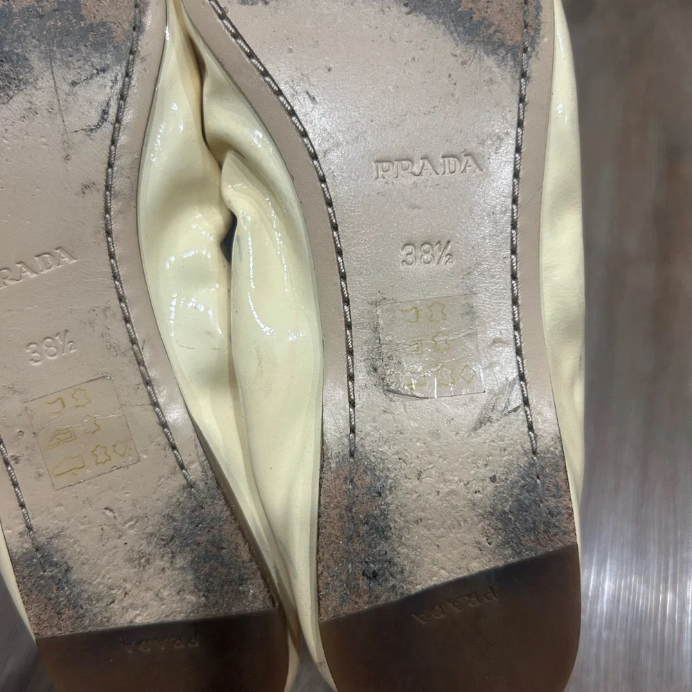 Prada Cream Patent Leather Bow Flats - Picture 5 of 5
